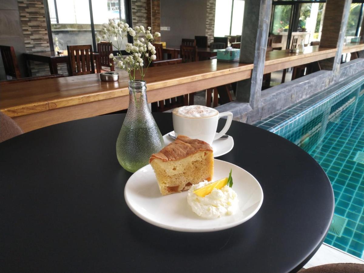 Billabong Hotel And Cafe Baan Tai Luaran gambar