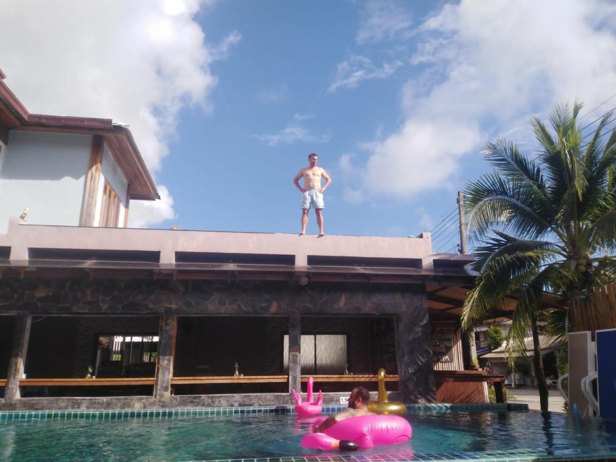 Billabong Hotel And Cafe Baan Tai Luaran gambar