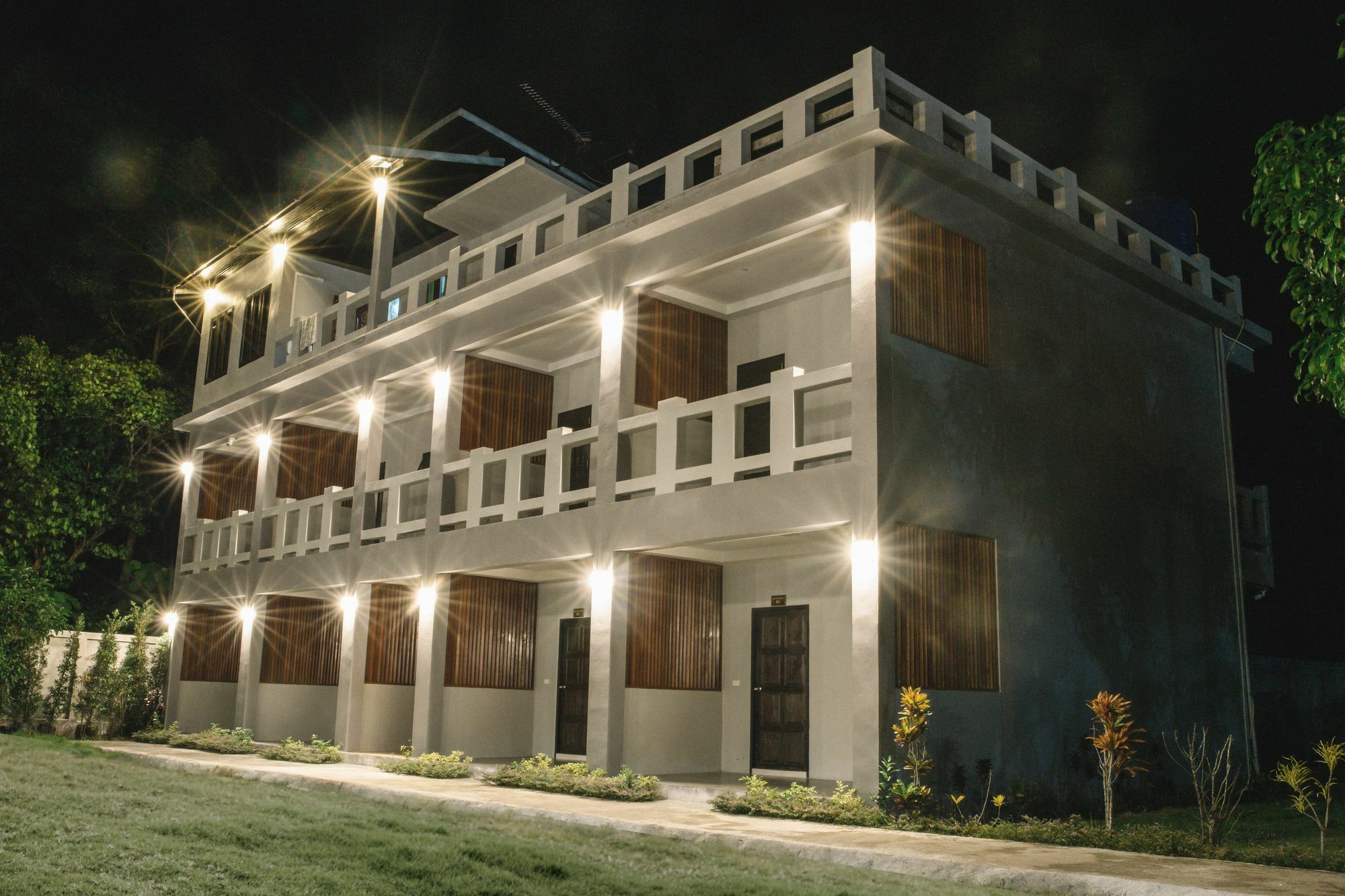 Billabong Hotel And Cafe Baan Tai Luaran gambar